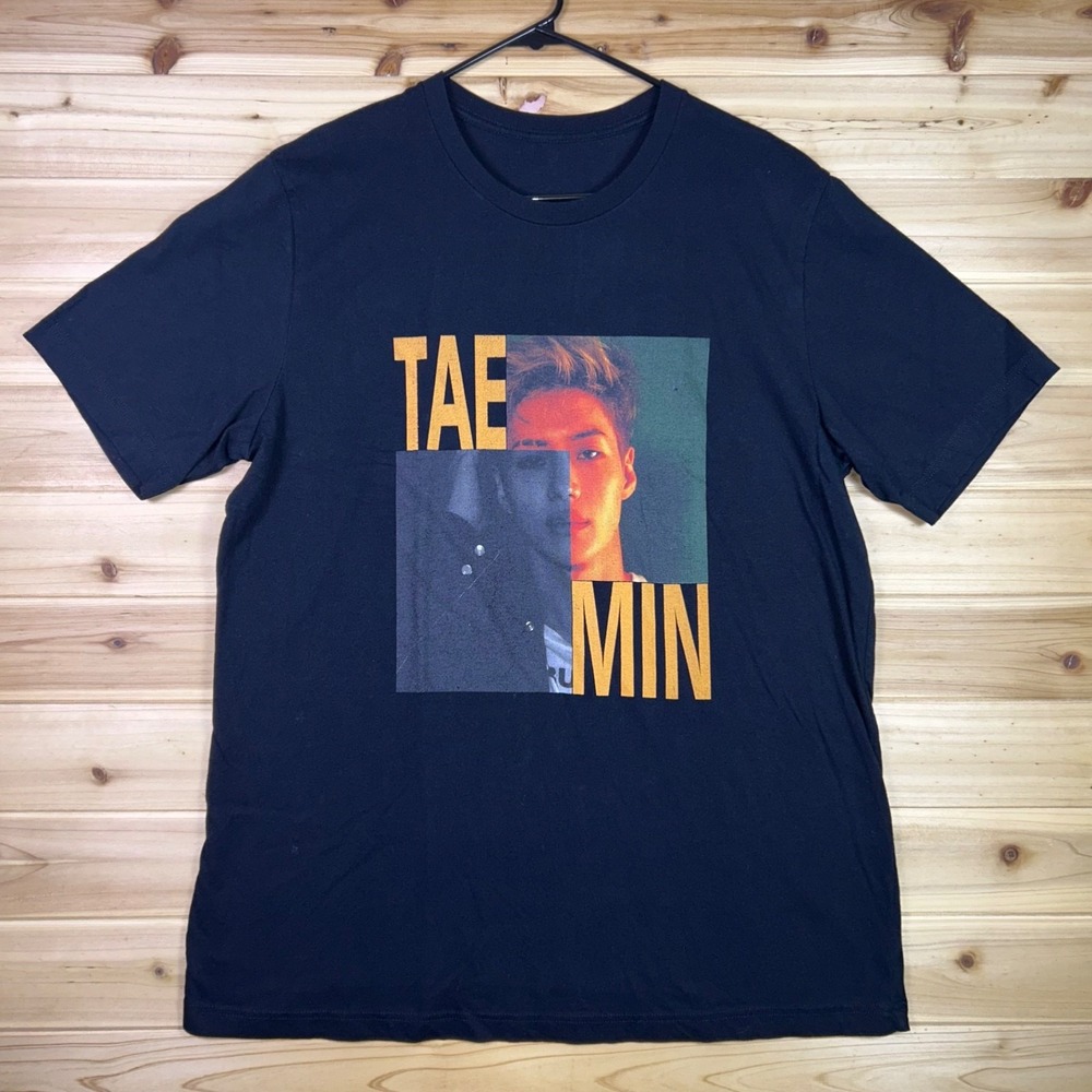 Tae Min T-Shirt Mens Large Black Portrait KPOP Music Short Sleeve Tee Shirt